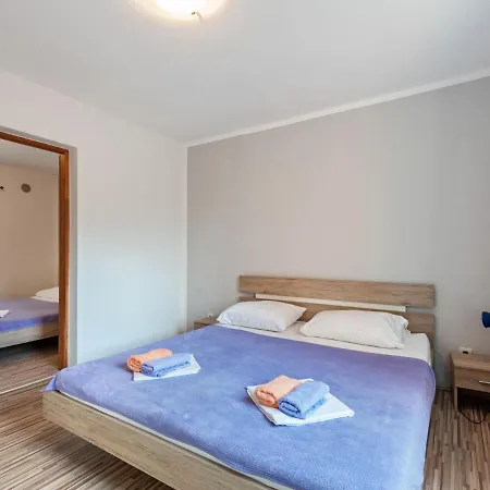 Διαμέρισμα Enticing In Near Seabeach Vir